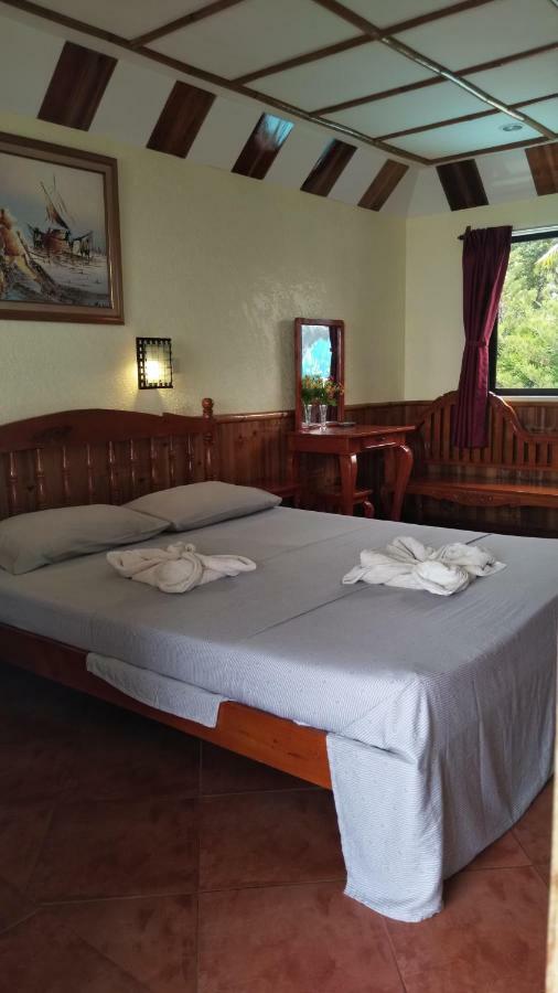 Love's Beach&Dive Resort Moalboal Exterior foto